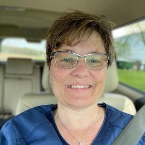 Meet your Posher, Posh